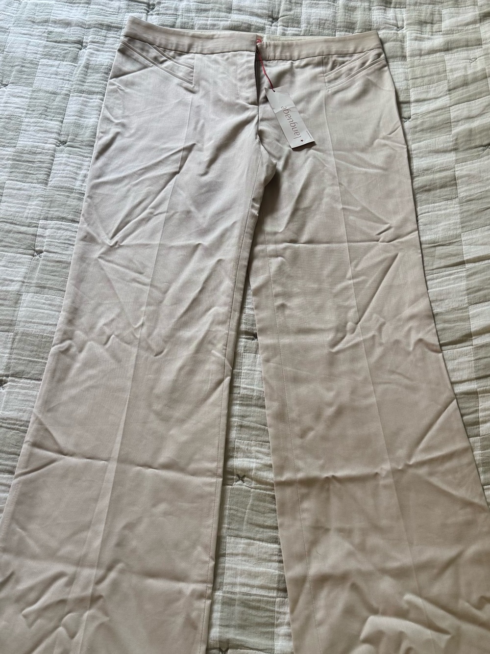 Women’s Size 8 Low Rise Khaki Pants